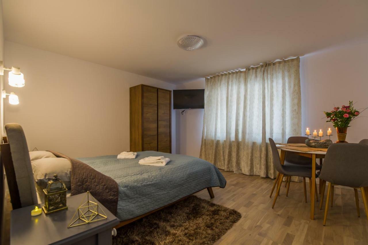 Casa Zen Apartment Brasov Ngoại thất bức ảnh